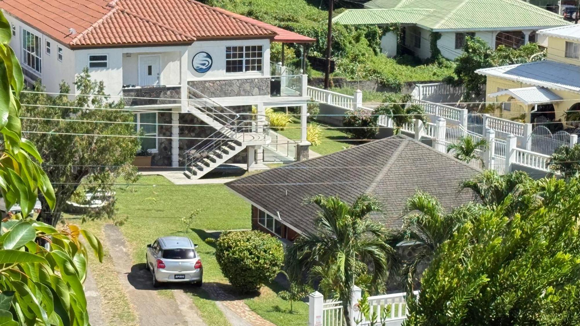 Stonetrail Villas Arnos Vale Extérieur photo